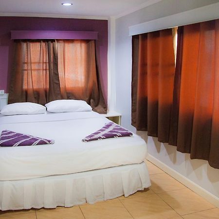 G.I Lodge Jomtien Beach Exterior photo