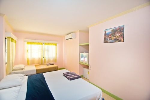 G.I Lodge Jomtien Beach Exterior photo